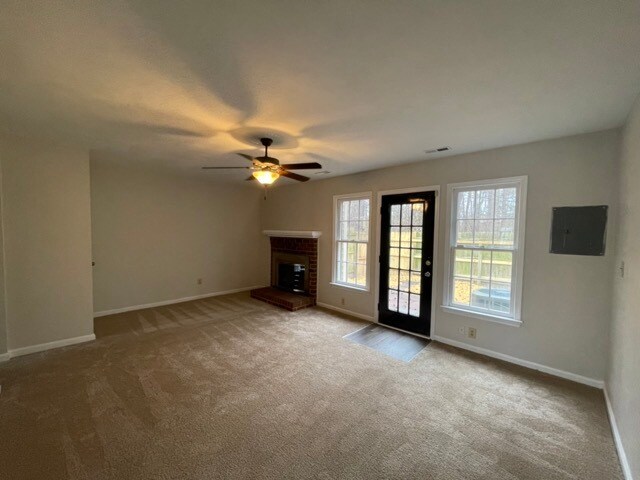 Building Photo - 906 Wickford Dr