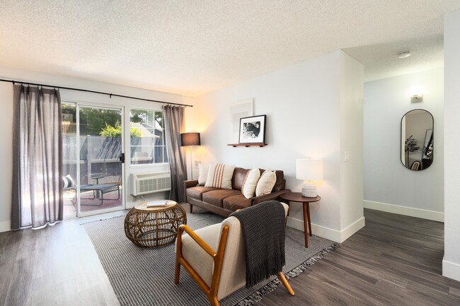 Living Room | Apartments in Livermore, CA | The Arbors Apartments - The Arbors