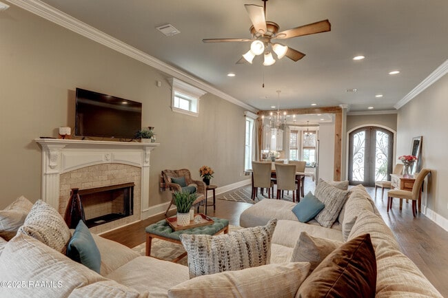 Foto del edificio - 505 N Montauban Dr