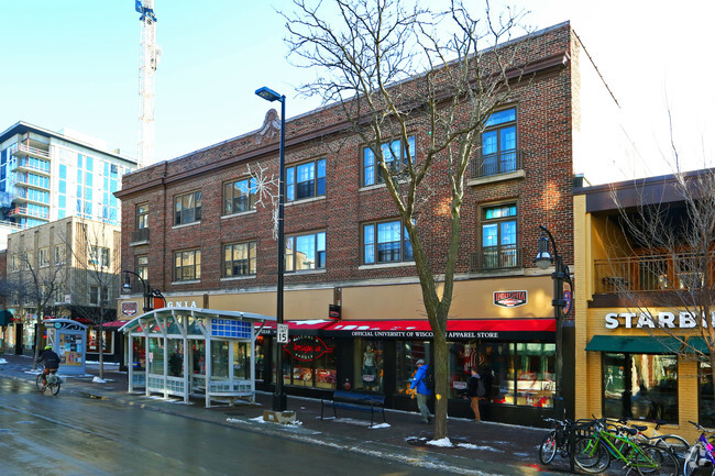 Building Photo - 639-651 State St