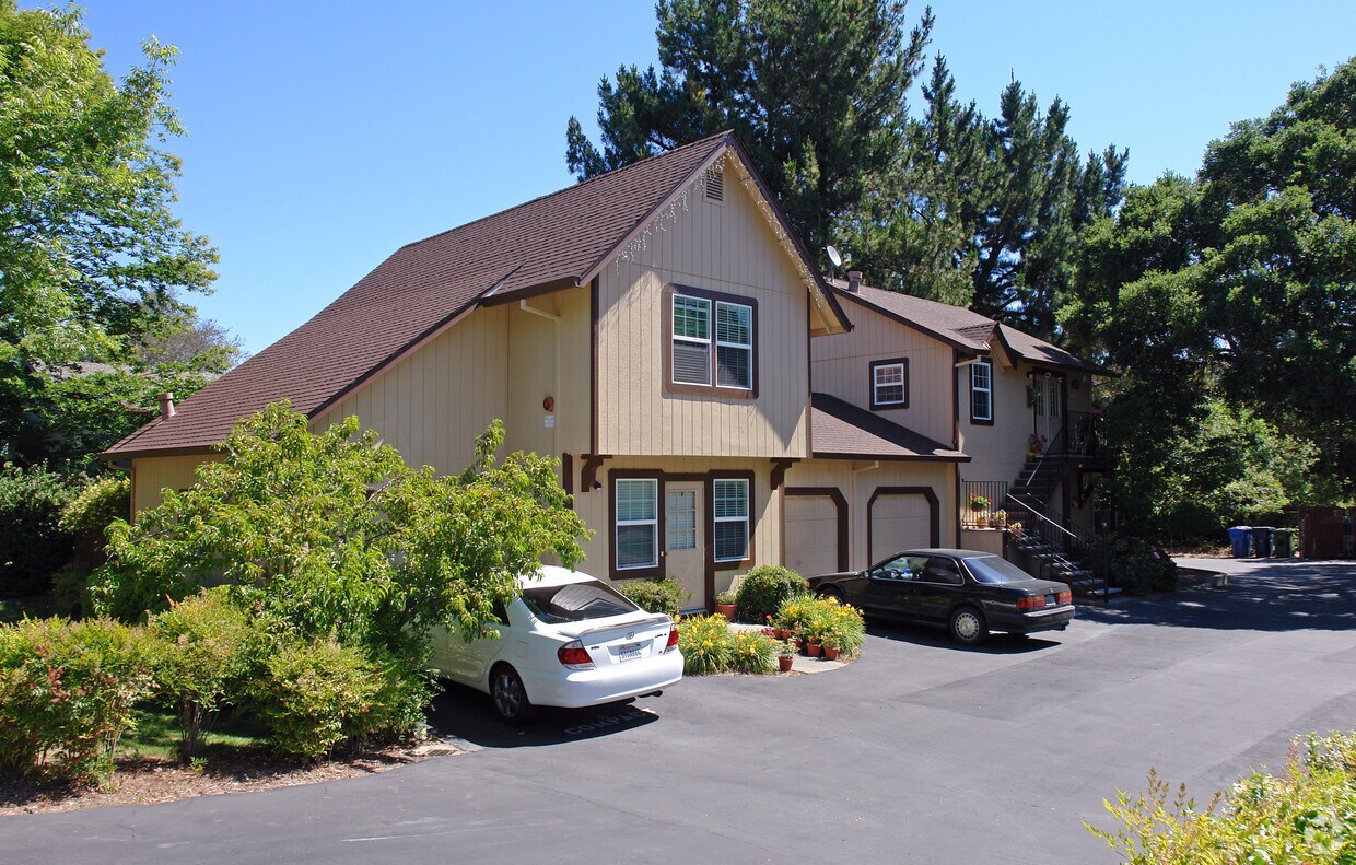 251 Pleasant Hill Ave, Sebastopol, CA 95472 Apartments in Sebastopol
