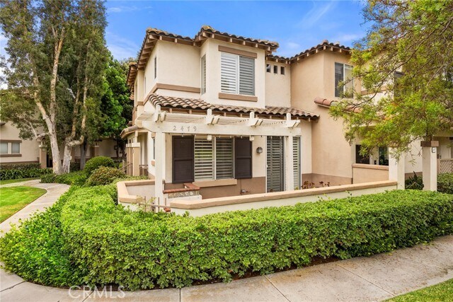 Building Photo - 2479 Sunningdale Dr