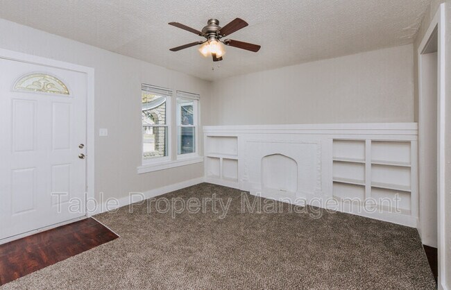 Foto del edificio - 2536 NW 16th St