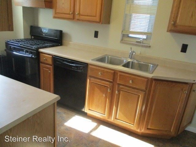 Building Photo - 2 br, 1 bath House - 264 39th Street