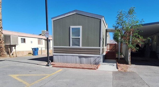 Building Photo - 4487 E Lake Mead Blvd