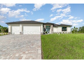 Building Photo - 15619 Staunton Cir