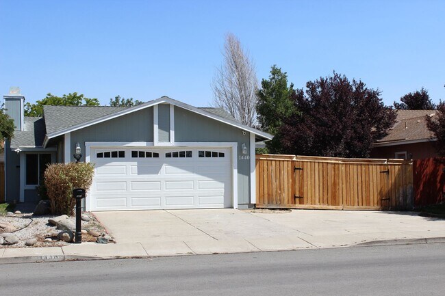 Building Photo - Make Shadow Lane Your Home!!