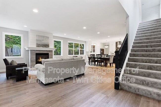Building Photo - 21055 Forest Dr