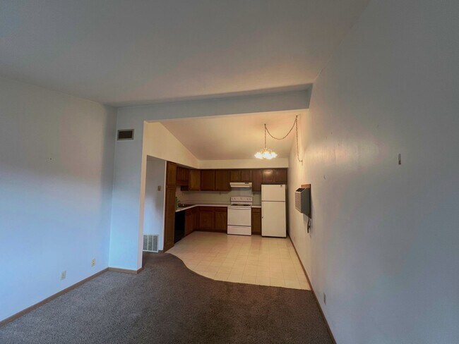 Foto del edificio - 2306 Radtke Ave