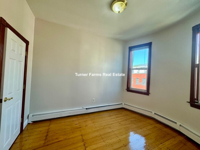 Foto del edificio - 19 Monmouth St