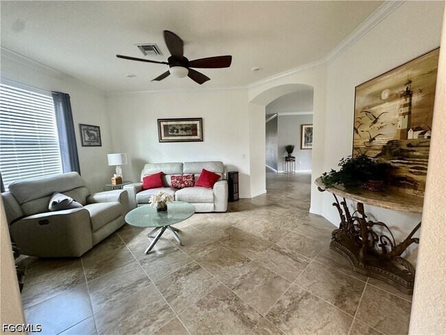 Foto del edificio - 11600 Golden Oak Terrace