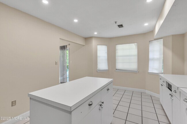 Foto del edificio - 2106 Grassy Hollow Dr
