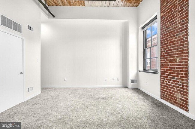 Foto del edificio - 303 Vine St