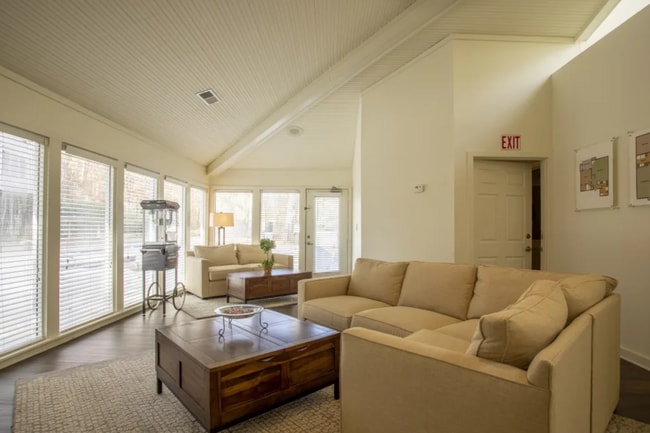 Building Photo - Acasa Tropical Ridge