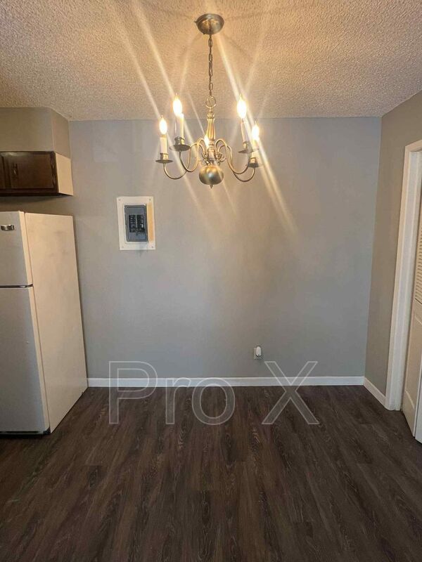 Foto del edificio - 2027-2037 S River St