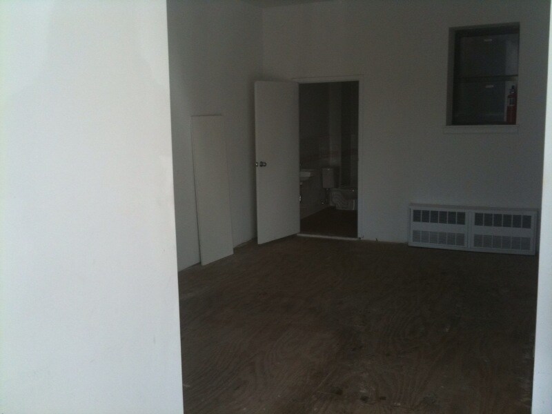 Foto del edificio - 425-427 Saratoga Ave