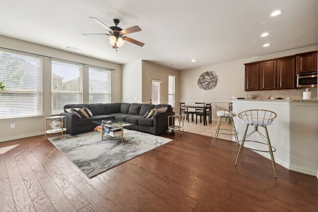 Foto del edificio - 875 Merino Drive