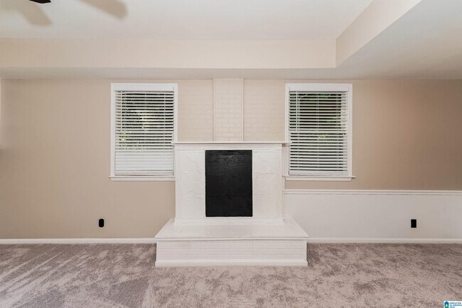 Foto del edificio - 753 Vaughn Cir