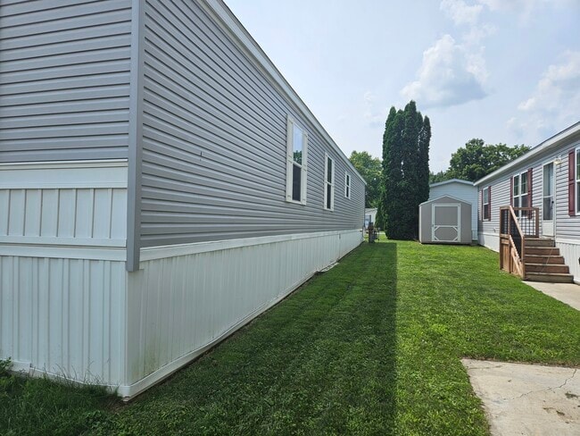 Building Photo - 11789 Cascade Cir