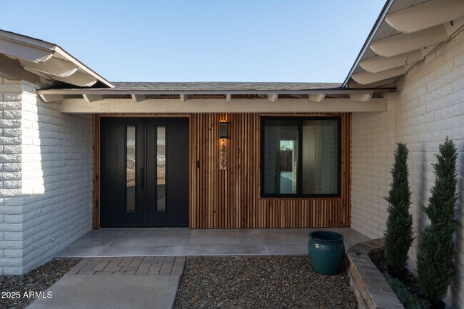 Foto del edificio - 2439 E Lincoln Cir