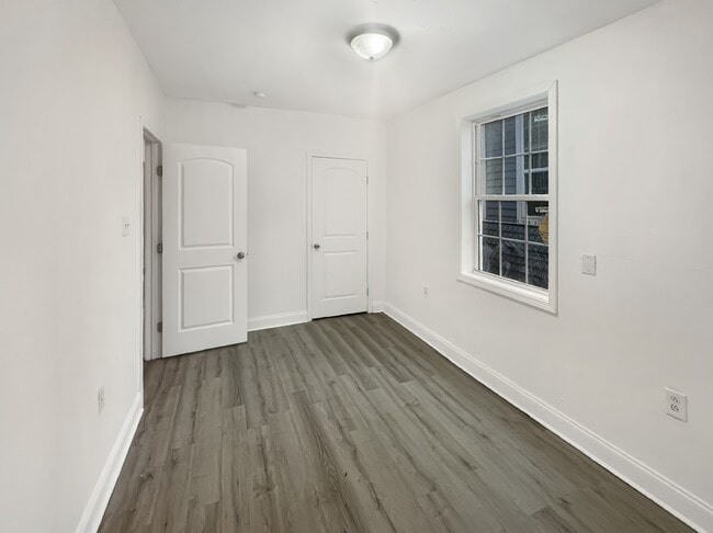 Foto del edificio - 2423 Magnolia St