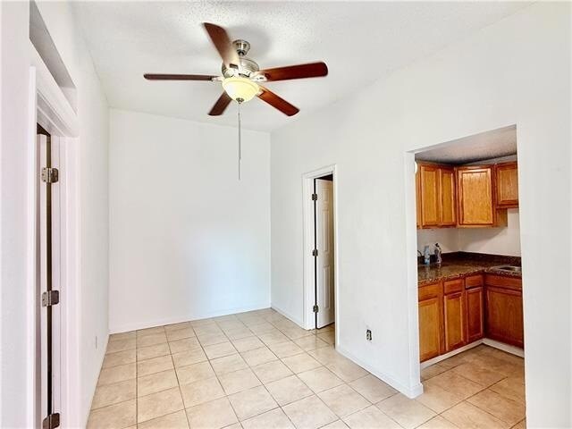 Foto del edificio - 5504 Canal Blvd