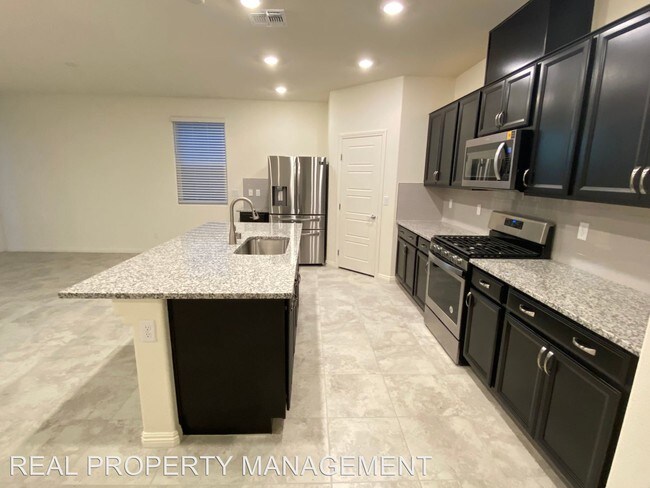 Building Photo - 5 br, 3 bath House - 8775 COTOVIA AVE