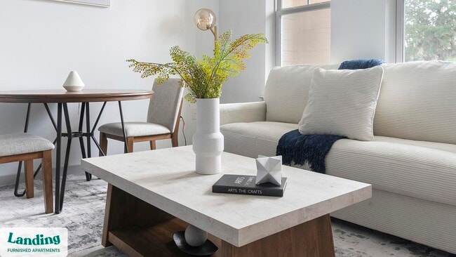 Foto del edificio - 1148 N Main St