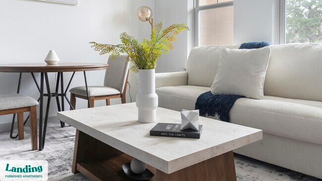 Foto del edificio - 1148 N Main St