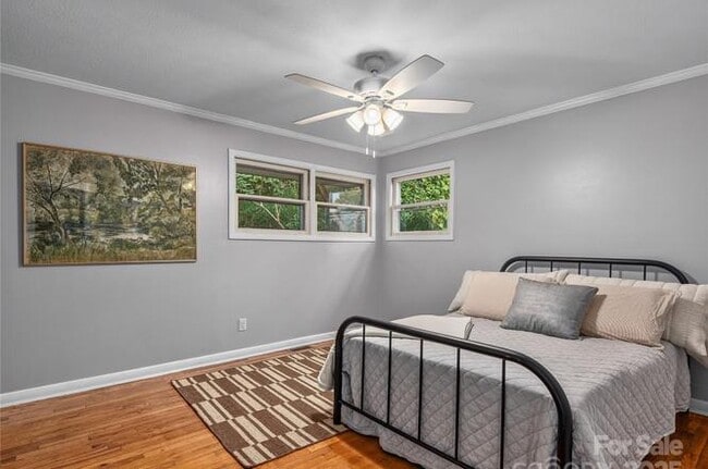 Foto del edificio - Must see home for everyone!!!