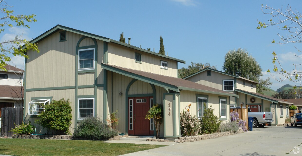 Foto principal - 394-396 L St