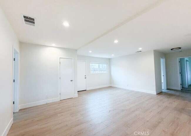 Foto del edificio - 17903 Dorsey Way