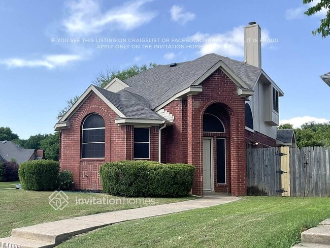 Building Photo - 4402 Laredo Dr