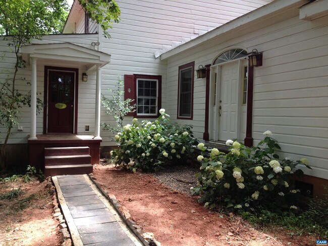 Foto del edificio - 954 Old Lynchburg Rd
