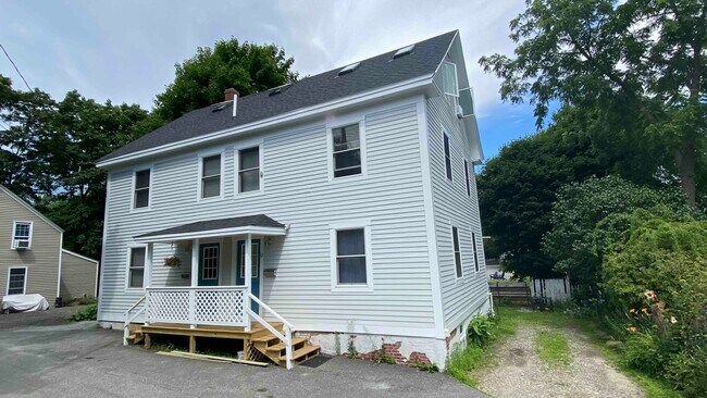 Exterior - 9 Plum Ln