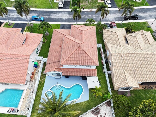 Building Photo - 1421 NW 129th Ave