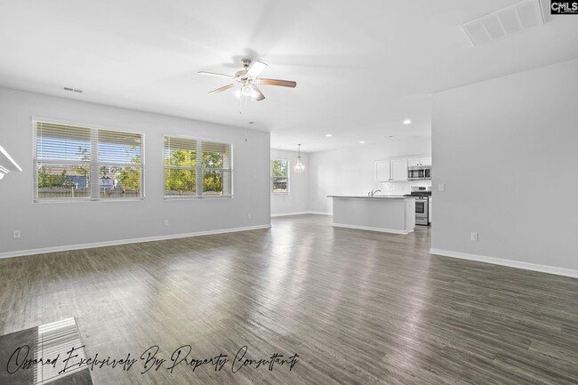 Foto del edificio - 548 Rimer Pond Rd