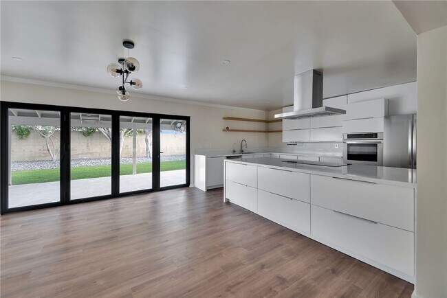 Foto del edificio - 2032 W 171st St