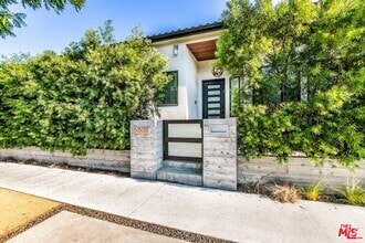 Building Photo - 5059 Hesperia Ave