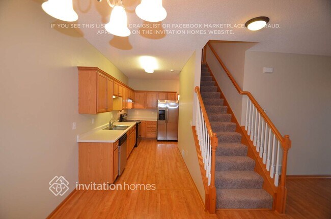 Foto del edificio - 21204 Morgan Dr N