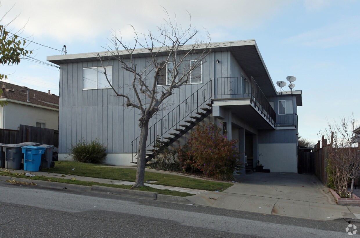 Primary Photo - 360 San Felipe Ave