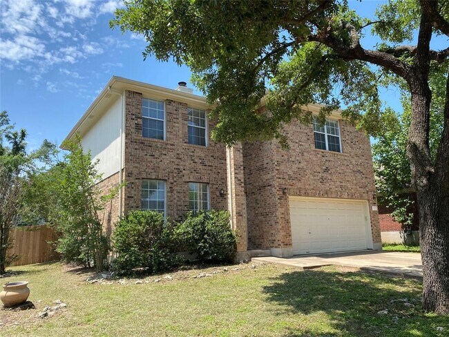 Foto del edificio - 8501 Chat Ln