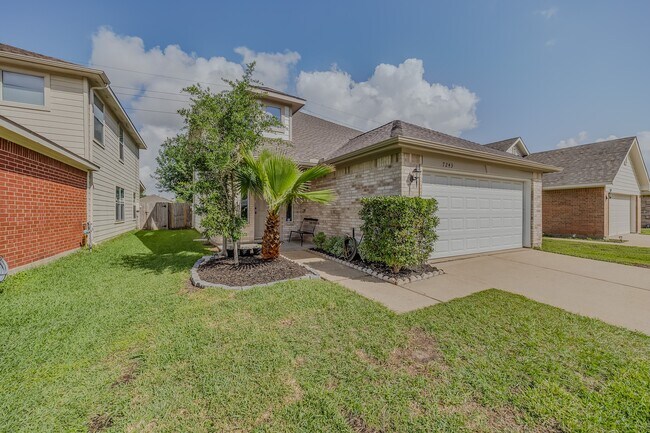 Foto del edificio - 7243 River Pines Dr