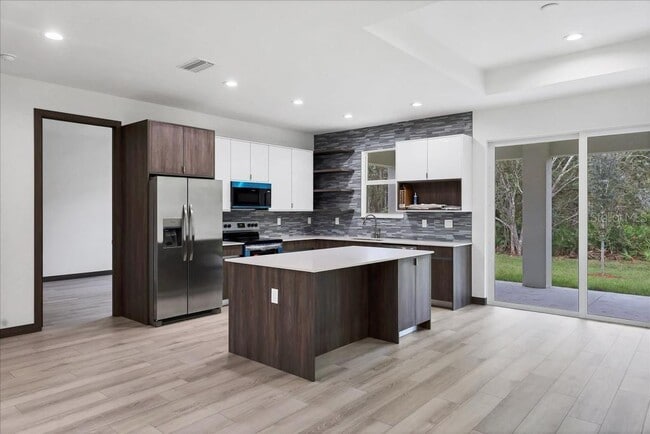 Foto del edificio - 5238 Fries Ave