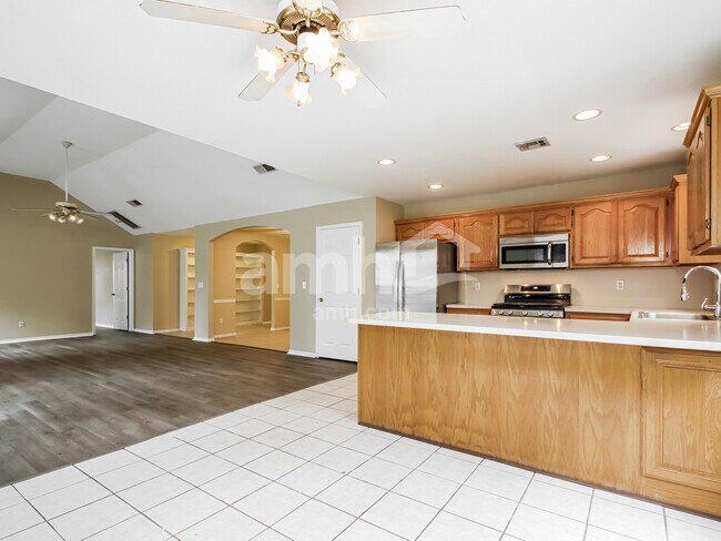 Foto del edificio - 11415 Mulberry Cir