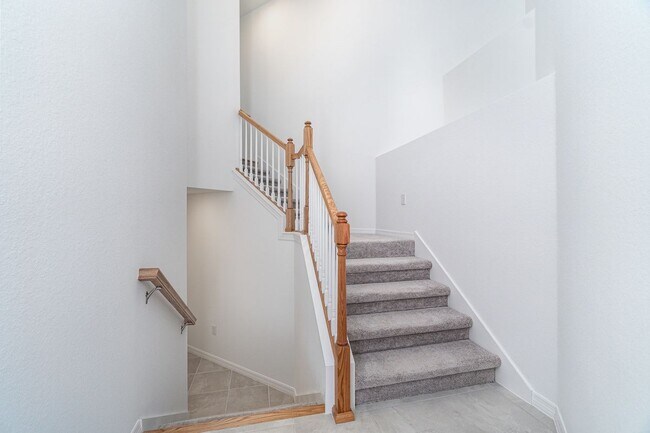Foto del edificio - 15194 Bluffton Ln