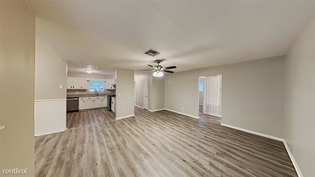 Foto del edificio - 3 br, 2 bath House - 23039 Berry Pine Drive