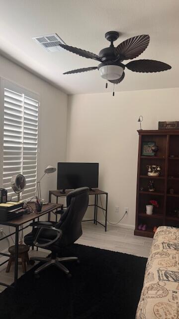 Foto del edificio - 82900 Temescal Cyn Dr