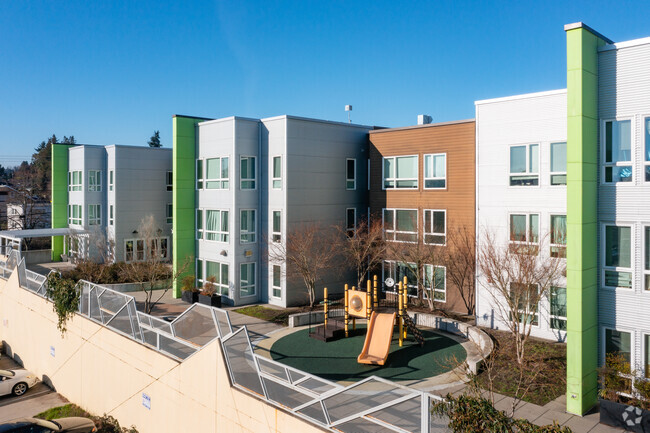 Building Photo - Emerald City Commons