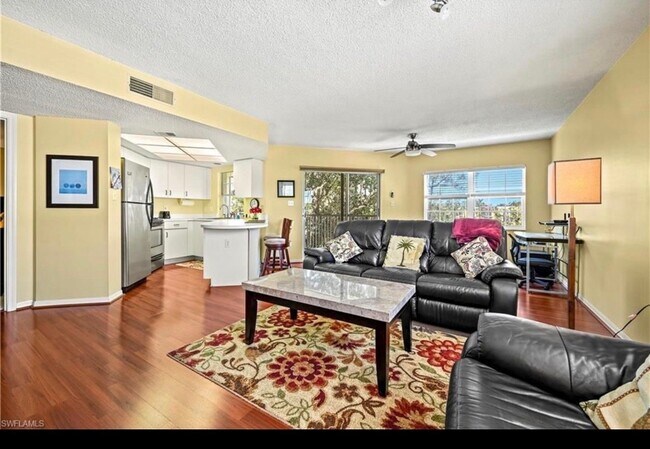 Building Photo - 481 Quail Forest Blvd